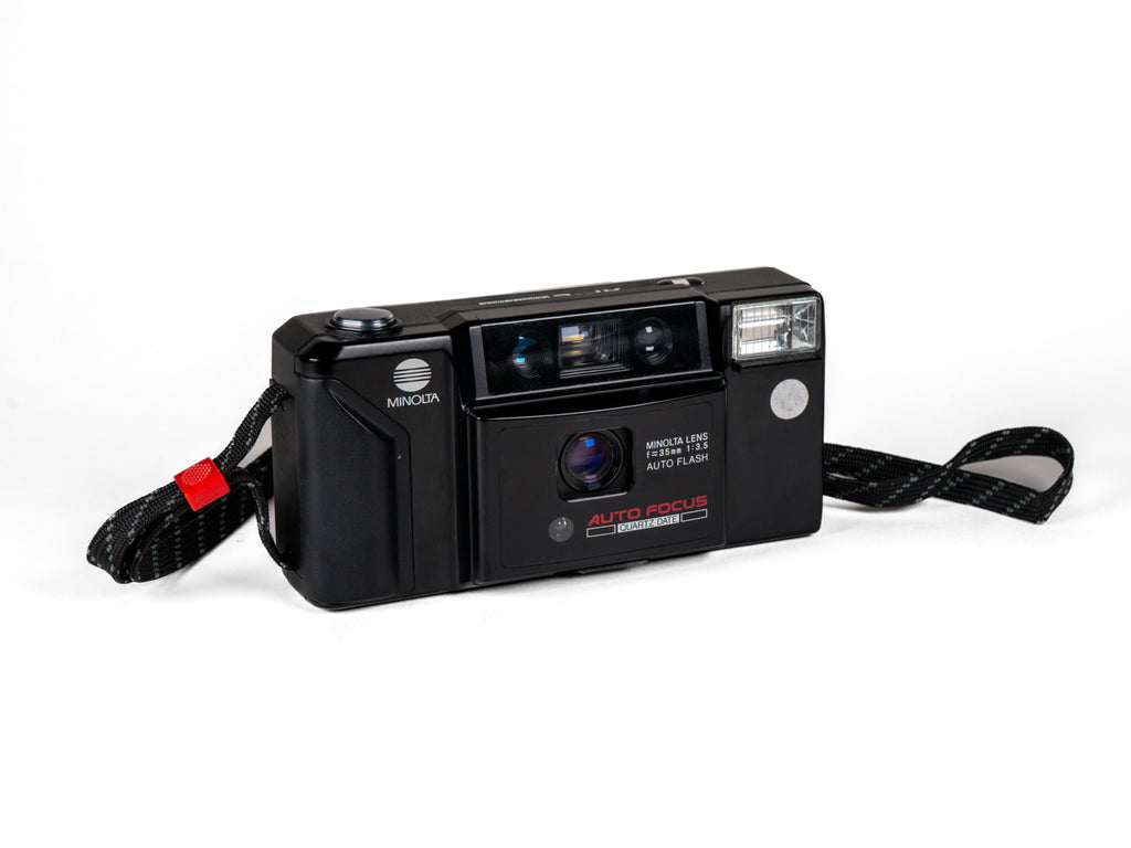 Minolta AF-E 35mm Film Camera Autofocus Point & Shoot